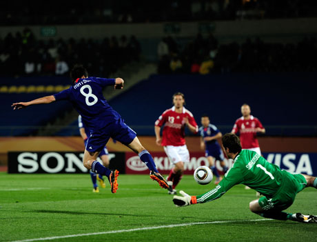 日本決勝トーナメント進出！（2010 FIFA ワールドカップ 南アフリカ大会）