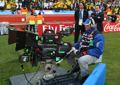 「2010 FIFA ワールドカップ」を3Dで！3D映像が見れる体験コーナー