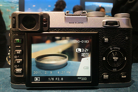 [CP+ 2011]「FinePix X100」に触れてきた