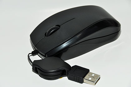 BLACK Marlboro GOLD（マルボロ）2パックに「USB光学式マウス」がついてるっす