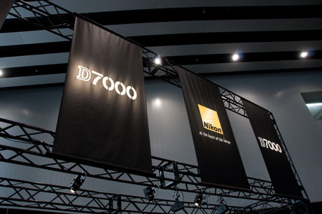 『Nikon Digital Live 2010』で「D7000」に触れてきやした