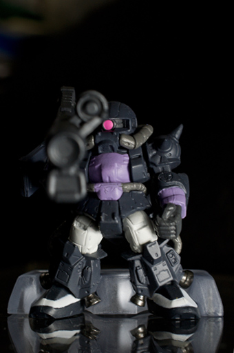 「FW GUNDAM CONVERGE 9」三連休ならぬ三連星（ZAKU-2）を買ったっす