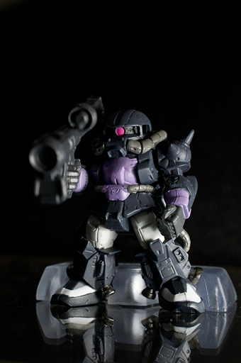 「FW GUNDAM CONVERGE 9」三連休ならぬ三連星（ZAKU-2）を買ったっす