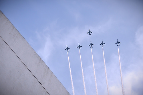 東京の空をブルーインパルス飛ぶ！（Blue Impulse in TOKYO）