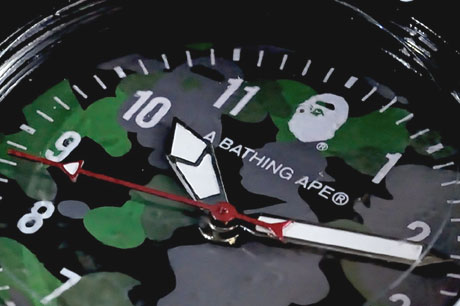 A BATHING APE！回転ベゼル付き「BAPE カモ柄腕時計」確保！！